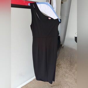 LULUS Black Sleeveless Dress